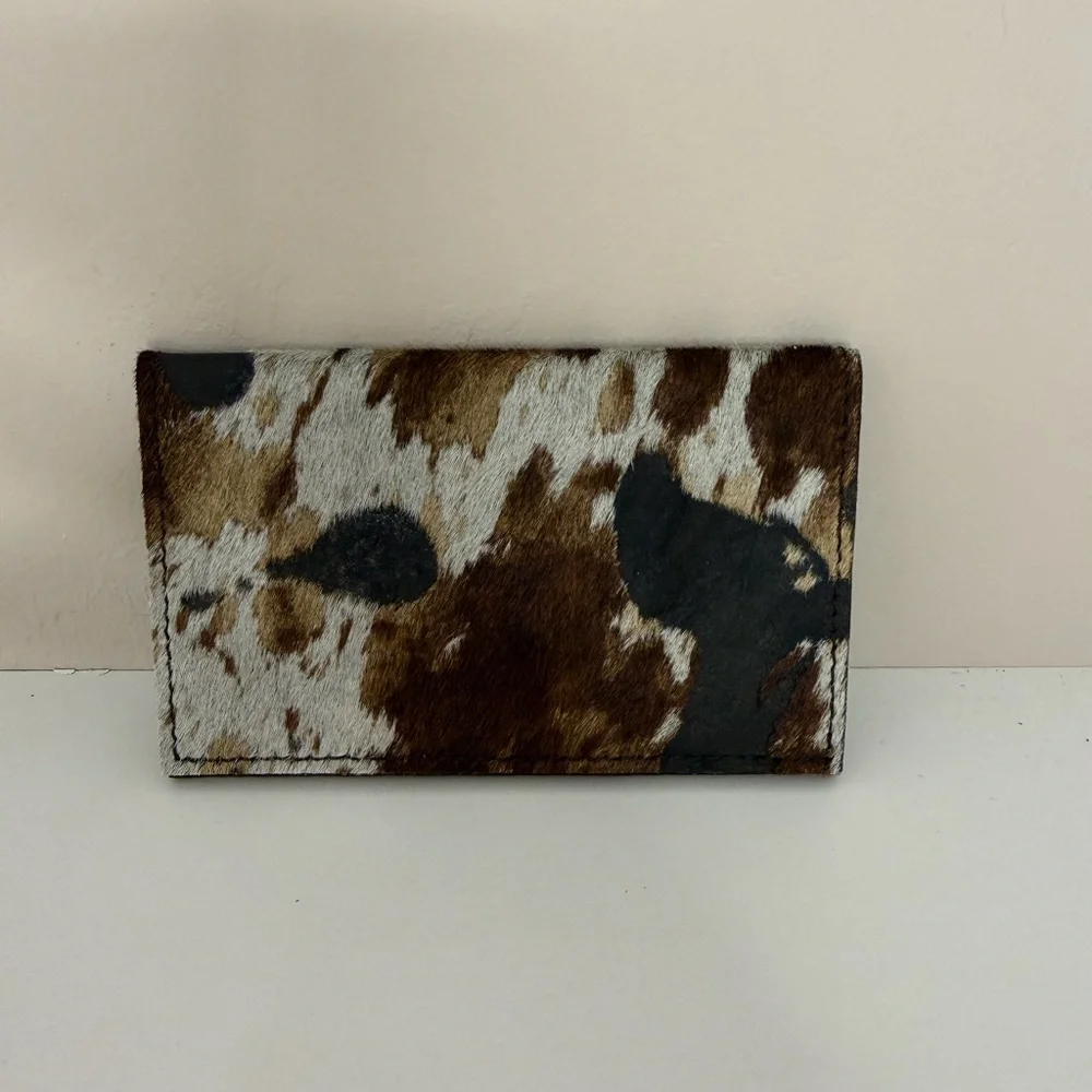 Refurbished LV Brown and Tan Card Holder - Picture 2 of 4